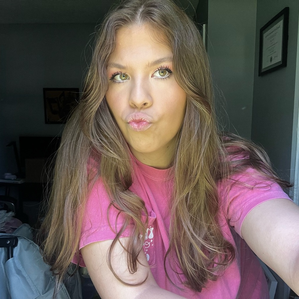Meet your Posher, Jessica